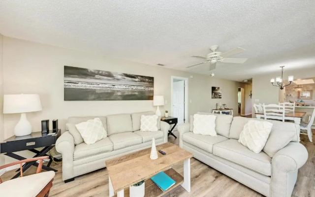 Anna Maria Island Beach Palms 8B