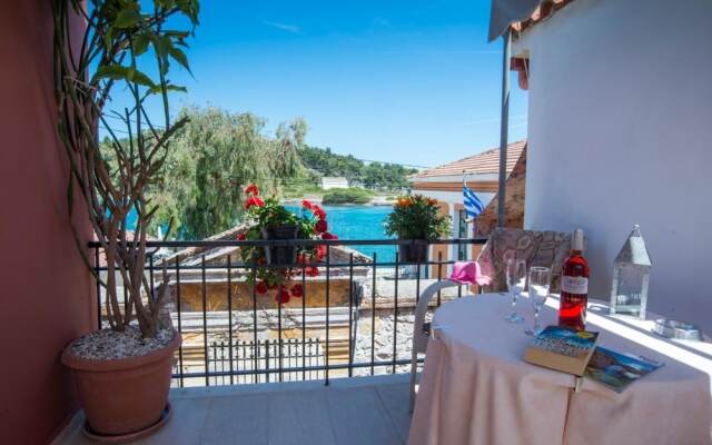 Dora I Studio - Cozy With bay View