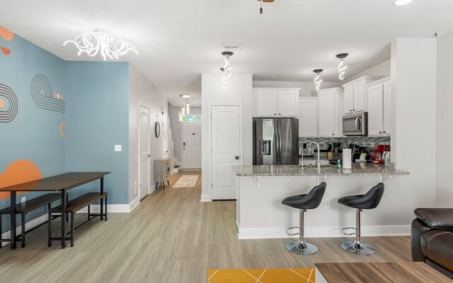 7654 Shadow Lake Drive - Ocean's Eleven