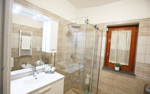 Home Olympus Vesuvio