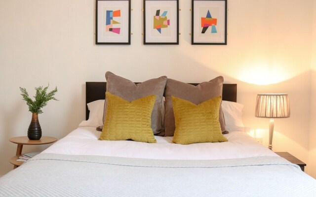 Ampthill Suites