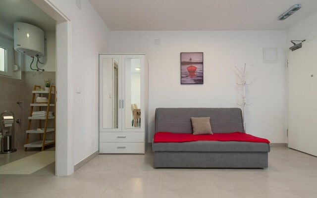 Amazing Apartment in Bibinje With Wifi