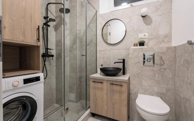 Downtown Bucharest Studio Close to Cismigiu & Universitatii