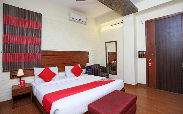 FabHotel The Townhouse