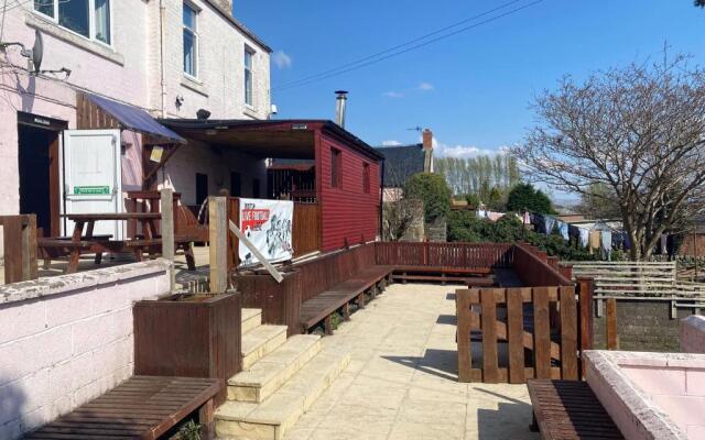 Queensberry arms hotel