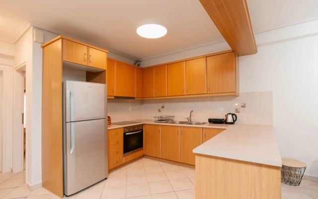 Phaedrus Living Cozy Flat Koukaki