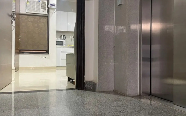 Relaxing 1 Bhk Service Apartment With Balcony Gym