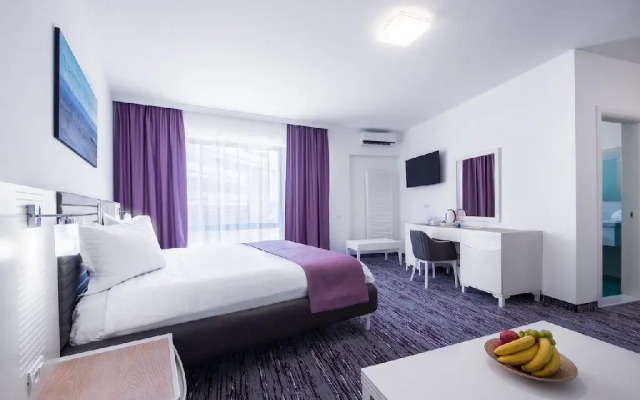 Hotel Meduza Estival