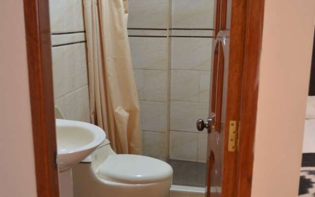 Hostal Apu Qhawarina