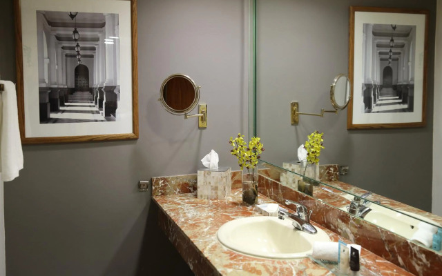 Crowne Plaza Panama by IHG