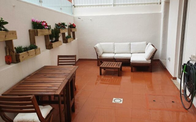 7ti7 Telhal apartment with a lovely Backyard