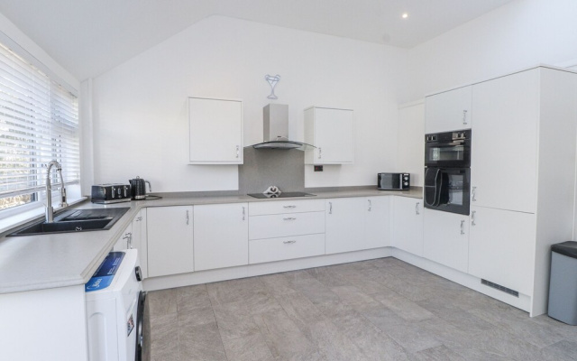 Ty'n Lon