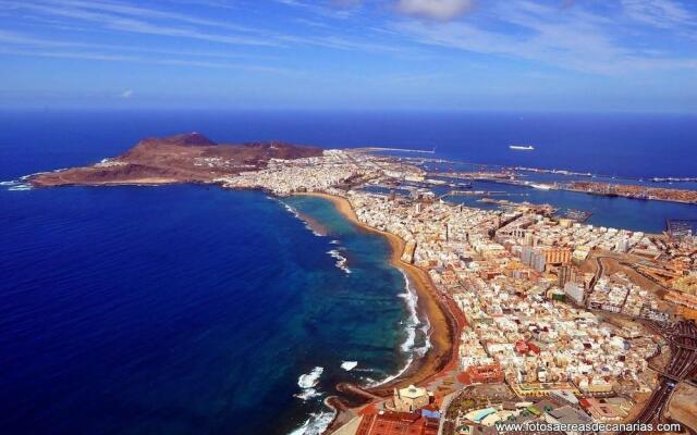 Las Canteras Flat V By Canary 365