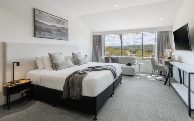 Punthill Tuggeranong – Guest Rooms – Tuggeranong