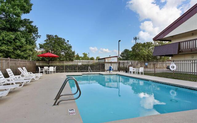 Red Roof Inn Virginia Beach