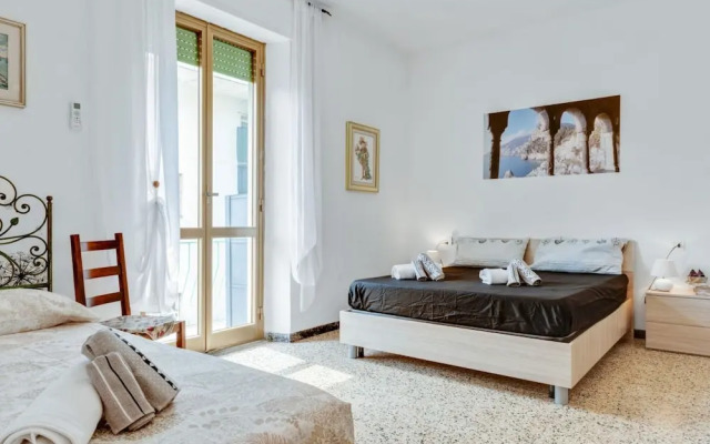 Railway Station Huge & Luminous Apartment x8