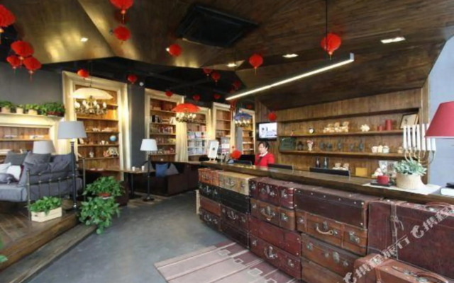 Xi'an H Hotel