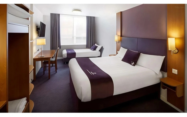 Premier Inn Wigan (M6 Jct 27)