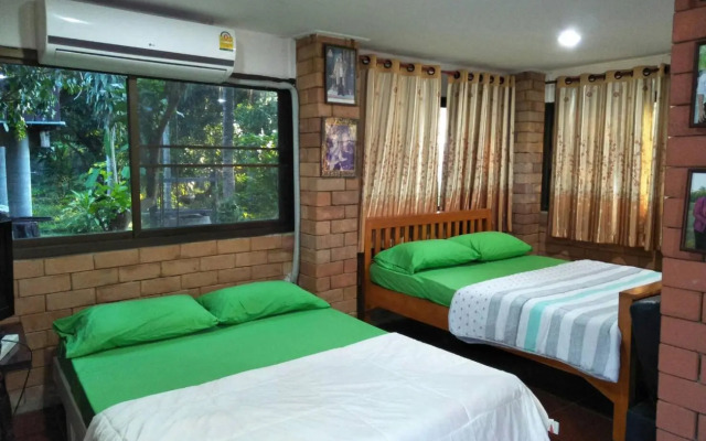 Oui Kaew Homestay