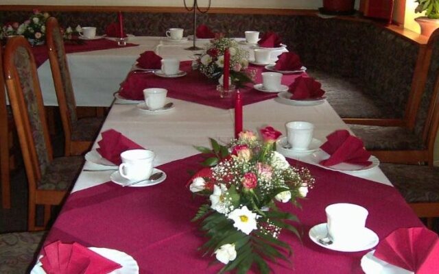 Gasthof & Pension Hause