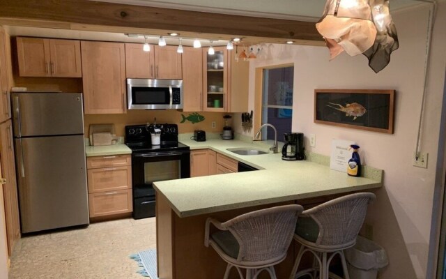 Beachside Charmer 2107