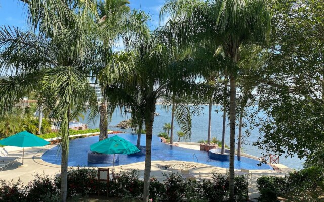 Cabo 2-Punta Esmeralda