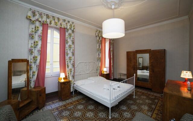 Questa Casa non è un Albergo