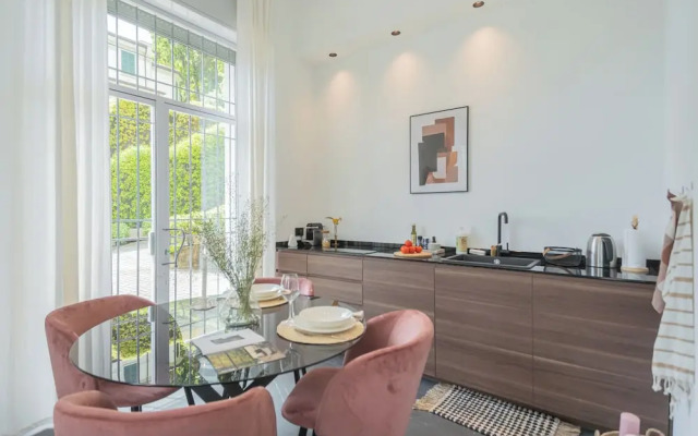 Piccola Como Lotus by Rent all Como