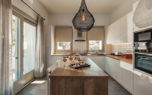 Kaminos Private Villa