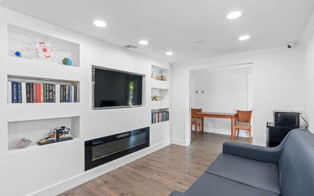 Super 8 by Wyndham Kissimmee-Orlando