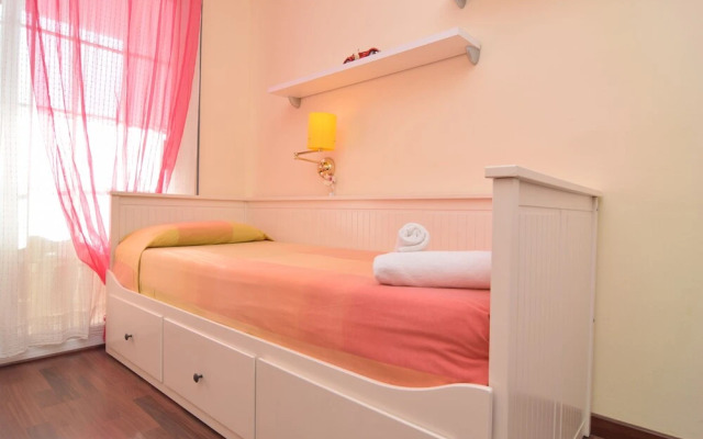 HomeHolidaysRentals Maragall - Costa Barcelona