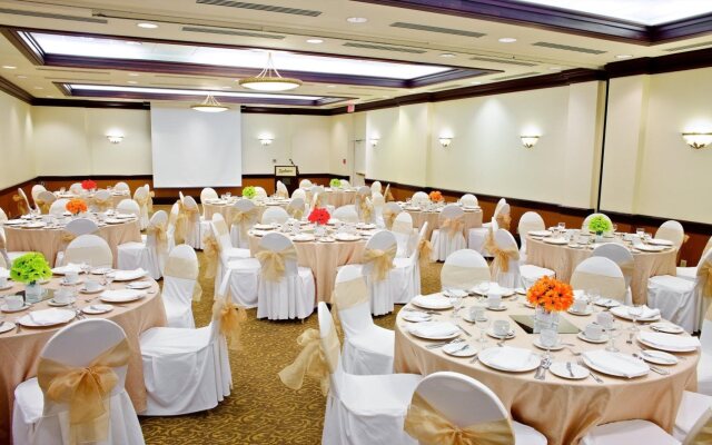 Radisson Hotel Toronto East