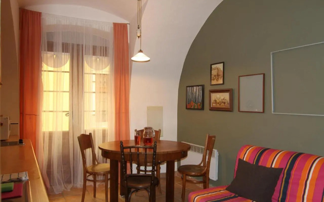 Mala Strana apartment 1