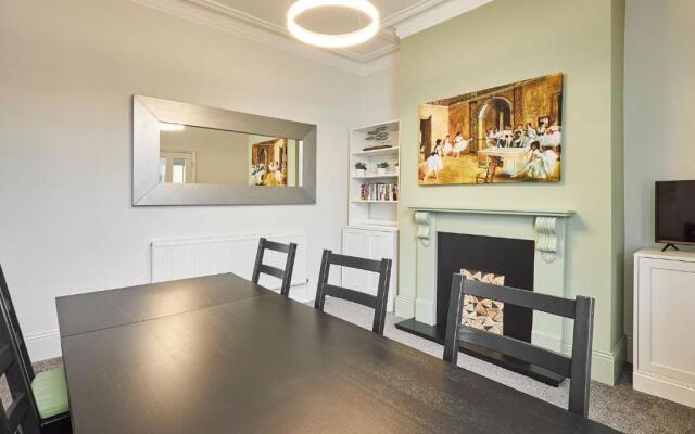 Host Stay 21 in Sunderland