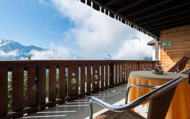 Swiss Chalet-Style Hotel Walliser Spycher