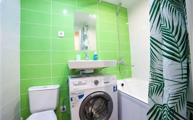 Диван и Чемодан на ул. Сибиряков-Гвардейцев, 15/1