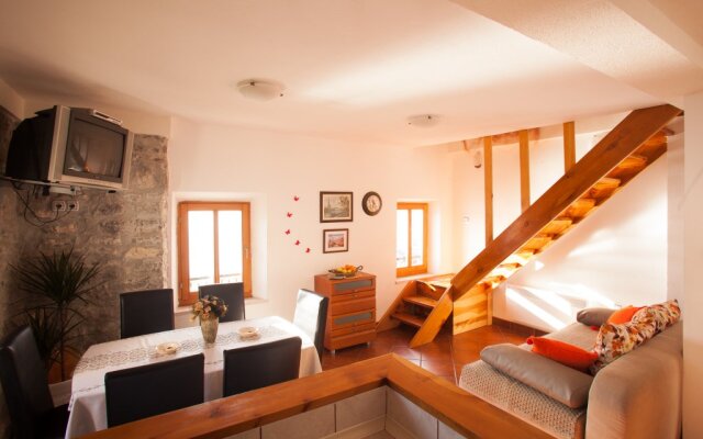 Apartments Villa Serventi