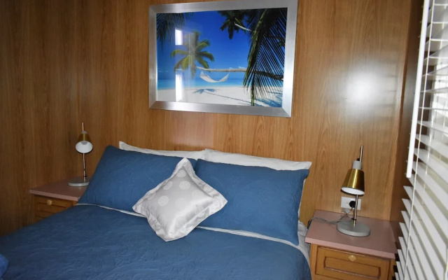 Sussex Palms Holiday Park