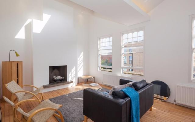 Stunning 2Bed Home with 2 Balconies in Camberwell