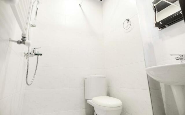 Metekhi Apartments19