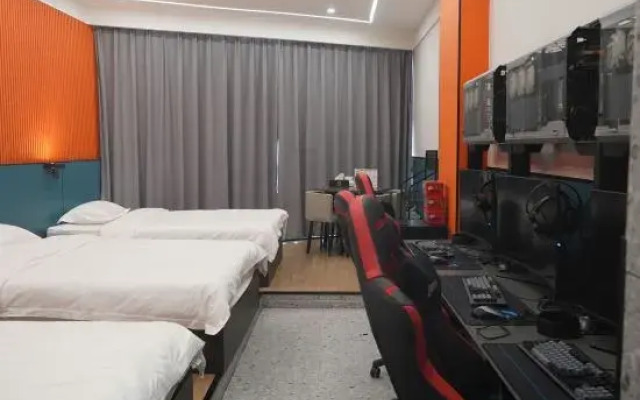 Baojing Sifangyuan E-sports Hotel
