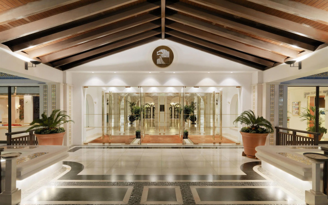 Pine Cliffs Hotel, a Luxury Collection Resort, Algarve