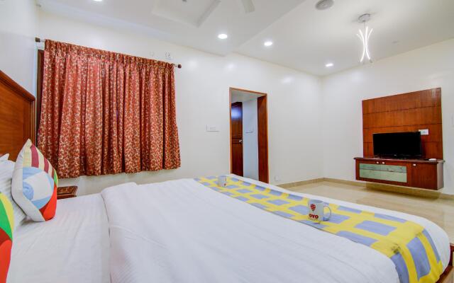 OYO Home 78312 Vibrant Studio Stays