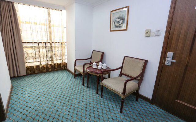 Guangzhou Southern Airlines Pearl Business Hotel