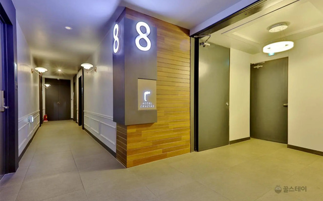 Gracias Hotel Gimhae