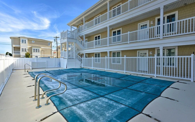 Welcoming Wildwood Condo ~ 1 Block to Beach!