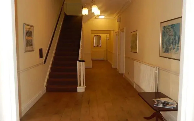 Kings Hotel