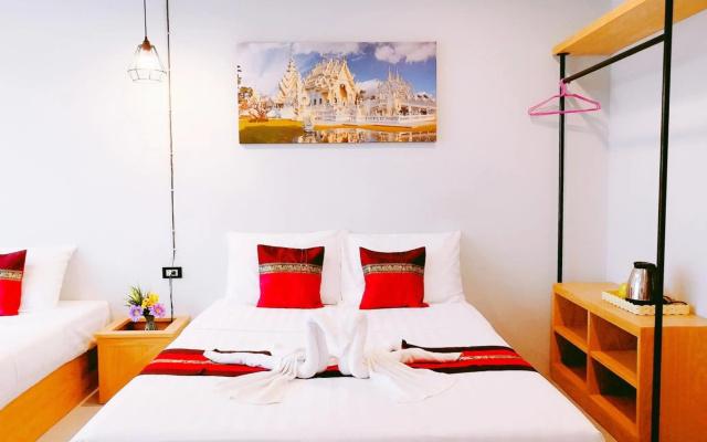 Little Lanna Cafe and Premier Guesthouse – Guest Rooms – Chiang Mai