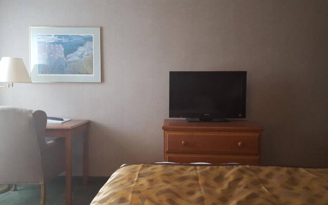 Hibbing Park Hotel & Suites