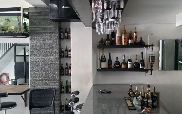 ERVoruto Hostel Makati
